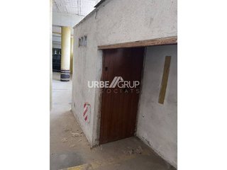 Garaje en venta en Martorell