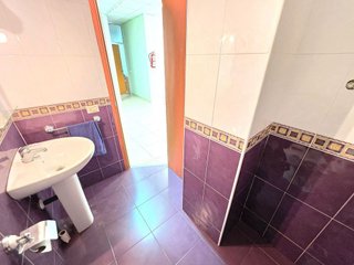 Local comercial en venta en Piscinas en Villarreal