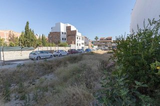 Solar en venta en Casco Histórico en Churriana de la Vega