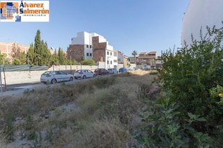 Solar en venta en Casco Histórico en Churriana de la Vega
