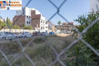 Solar en venta en Casco Histórico en Churriana de la Vega