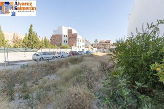 Solar en venta en Casco Histórico en Churriana de la Vega
