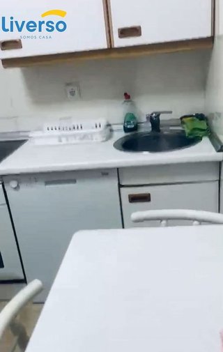 Piso en alquiler en Plaza España - Villa Pilar - Reyes Católicos - Vadillos en Burgos