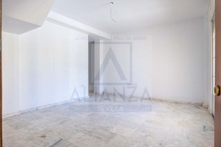 Edificio en venta en Algaba (La)