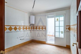 Edificio en venta en Algaba (La)