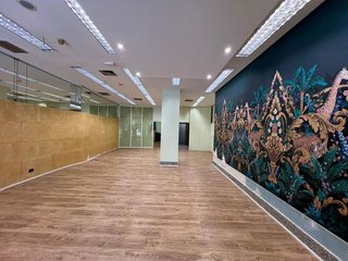Local comercial en alquiler en San Pedro de Deusto-La Ribera en Bilbao