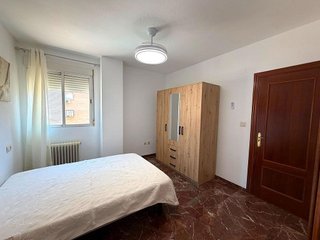 Piso en alquiler en Avda. Federico Garcia Lorca - Nueva Estación Autobuses en Granada