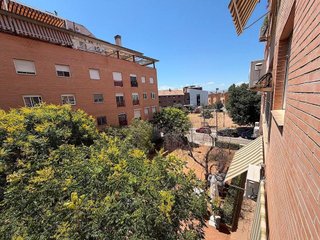 Piso en alquiler en Avda. Federico Garcia Lorca - Nueva Estación Autobuses en Granada