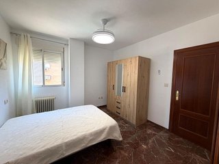 Piso en alquiler en Avda. Federico Garcia Lorca - Nueva Estación Autobuses en Granada