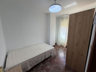 Piso en alquiler en Avda. Federico Garcia Lorca - Nueva Estación Autobuses en Granada