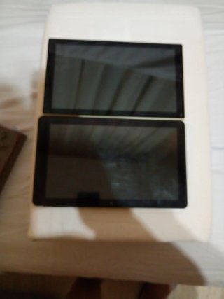 2 Tablets Beige y Negro
