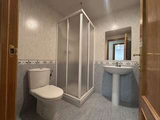 Piso en venta en Portillejo - Valdegastea en Logroño
