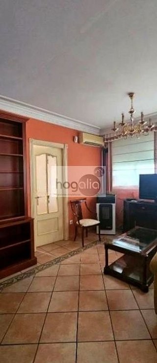 Piso en alquiler en León en Sevilla