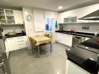 Piso en alquiler en El Mayorazgo - El Limonar en Málaga