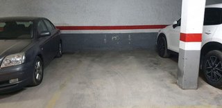 Garaje en venta en Centre en Castelldefels