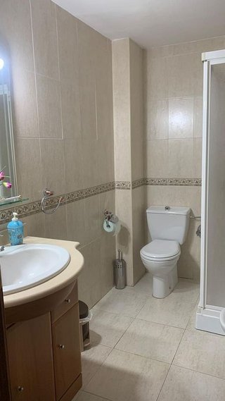 Piso en alquiler en Polígono Cartuja – La Paz en Granada