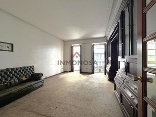 Edificio en venta en Centro en Ferrol