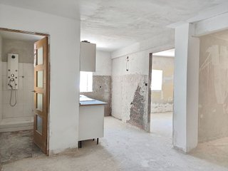 Local comercial en venta en Intxaurrondo en San Sebastián-Donostia