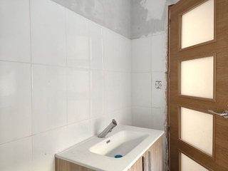 Local comercial en venta en Intxaurrondo en San Sebastián-Donostia