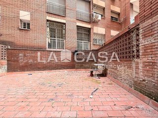 Local comercial en venta en Artigas - Llefià en Badalona