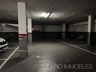 Garaje en venta en Plaça Catalunya - Escola Industrial en Terrassa