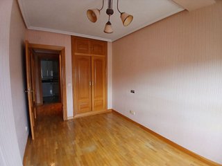 Piso en alquiler en Centro en Burgos