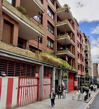 Piso en alquiler en San Pedro de Deusto-La Ribera en Bilbao