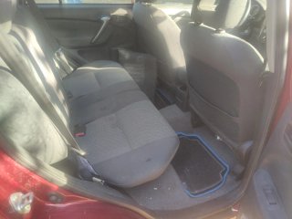 Asientos de coche traseros y delanteros Toyota rav