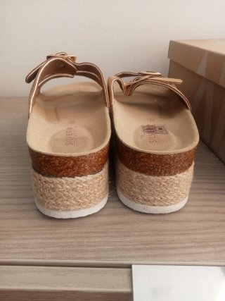 Sandalias ALTA MODA Beige y Dorado