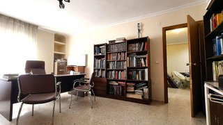 Oficina en venta en Pardaleras en Badajoz