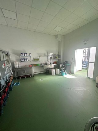 Nave industrial en venta en El Higuerón en Córdoba