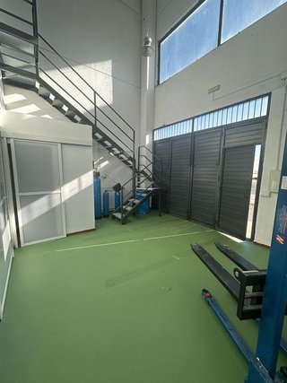 Nave industrial en venta en El Higuerón en Córdoba