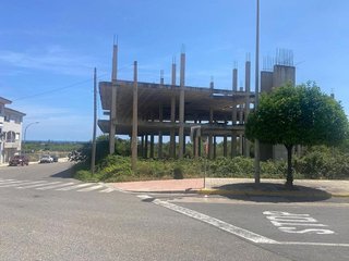 Edificio en venta en Centro en Alcanar