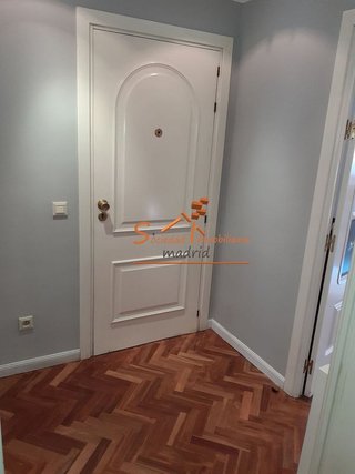 Piso en alquiler en Adelfas en Madrid