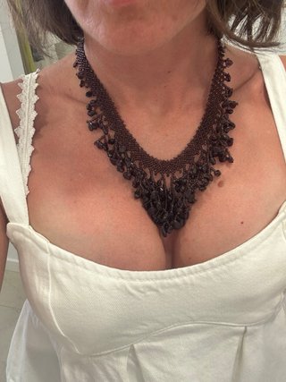 Collar de piedras granate
