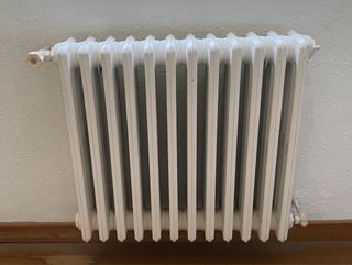 17 Radiadores de Hierro Blancos