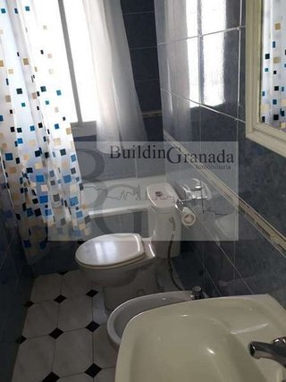 Piso en alquiler en Polígono Cartuja – La Paz en Granada