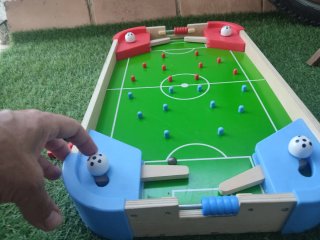 Futbolín Petaco Lidl de madera