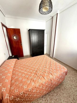 Piso en alquiler en San Julián en Sevilla