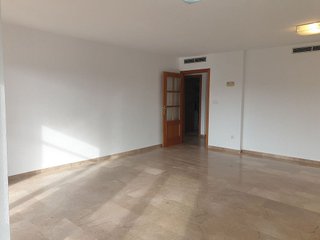 Piso en alquiler en Ensanche - Diputación en Alicante