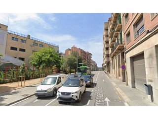 Local comercial en venta en Plaça Catalunya en Manresa