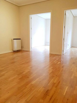 Piso en alquiler en Pacífico en Madrid
