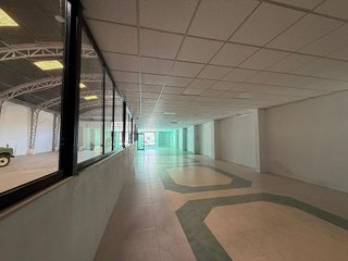 Nave industrial en alquiler en Centro - Doña Mercedes en Dos Hermanas