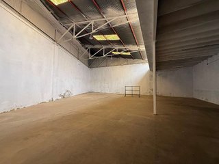 Nave industrial en alquiler en Centro - Doña Mercedes en Dos Hermanas