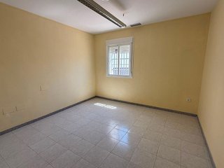 Nave industrial en alquiler en Centro - Doña Mercedes en Dos Hermanas