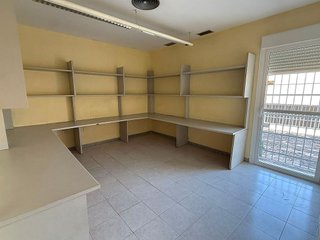 Nave industrial en alquiler en Centro - Doña Mercedes en Dos Hermanas