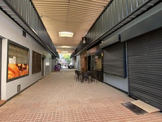 Local comercial en venta en Parque Ondarreta - Urtinsa en Alcorcón