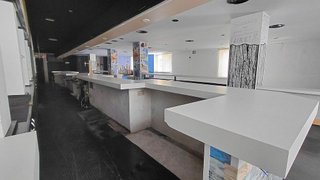 Local comercial en venta en Las Cruces en Villena