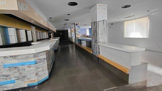 Local comercial en venta en Las Cruces en Villena