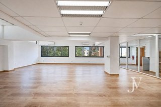 Oficina en venta en Ciudad Universitaria en Madrid